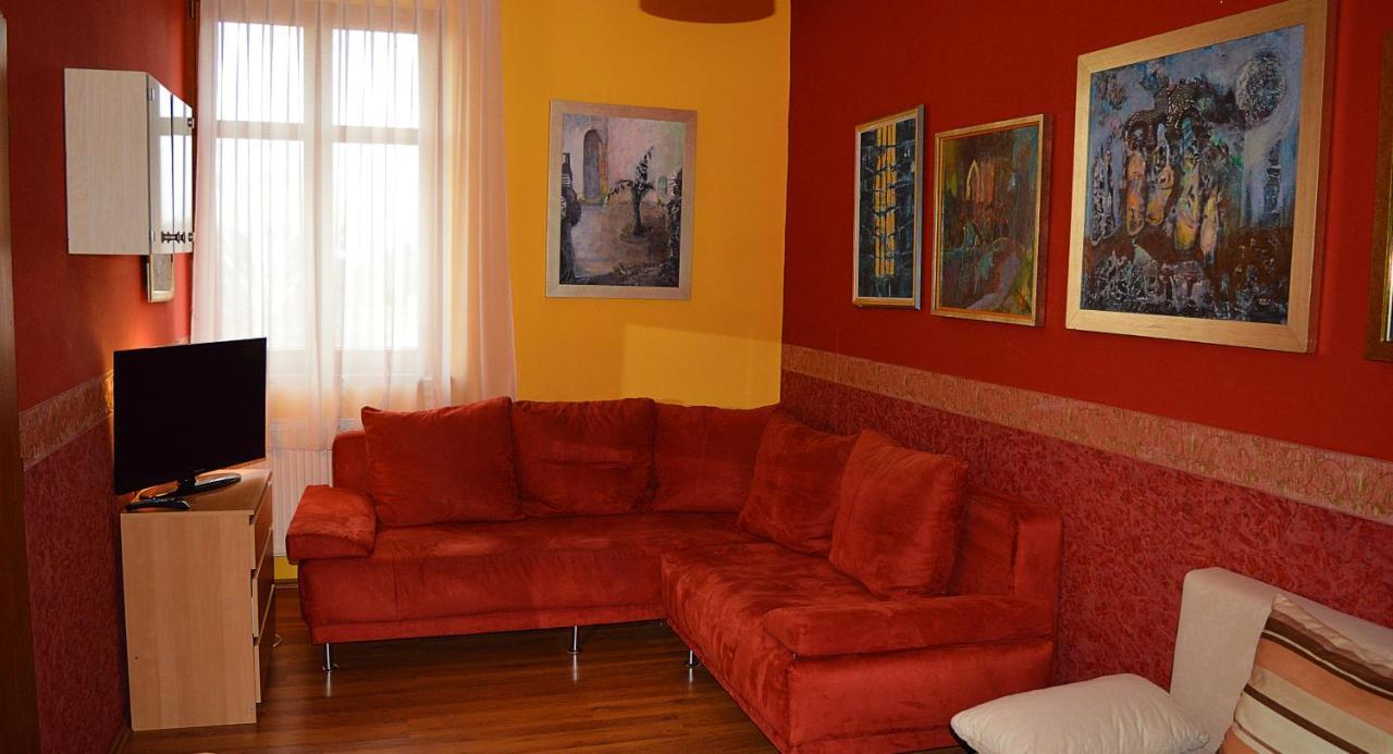 Hotel *** Plauter Kuria Veľký Meder 외부 사진
